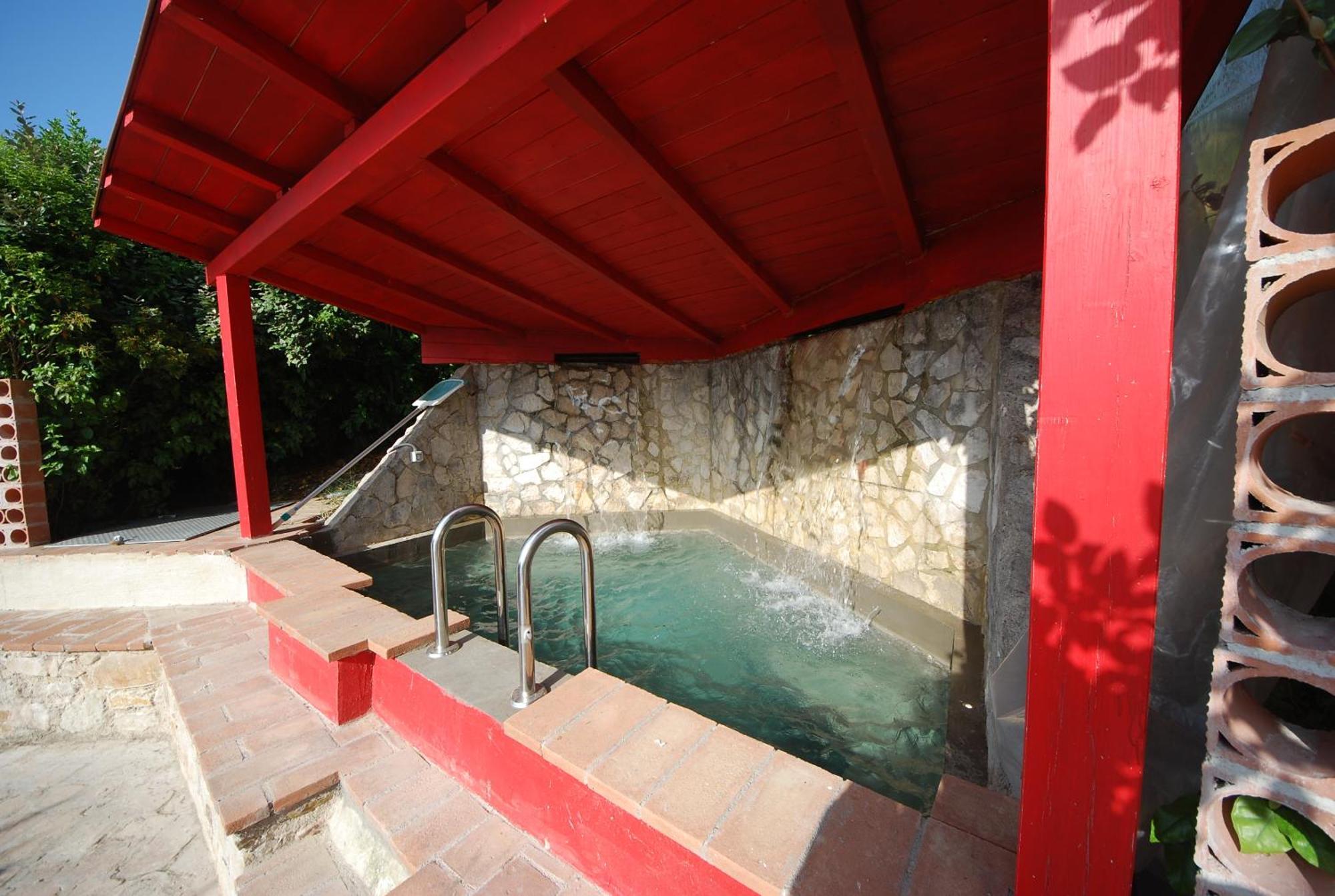Spoleto By The Pool旅馆 外观 照片