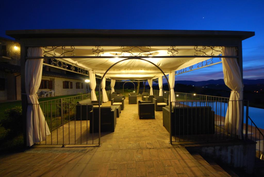 Spoleto By The Pool旅馆 外观 照片